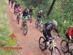 Enjoying the shop ride on the way to Slate Creek Brewery. Photo courtesy of Terra Sport